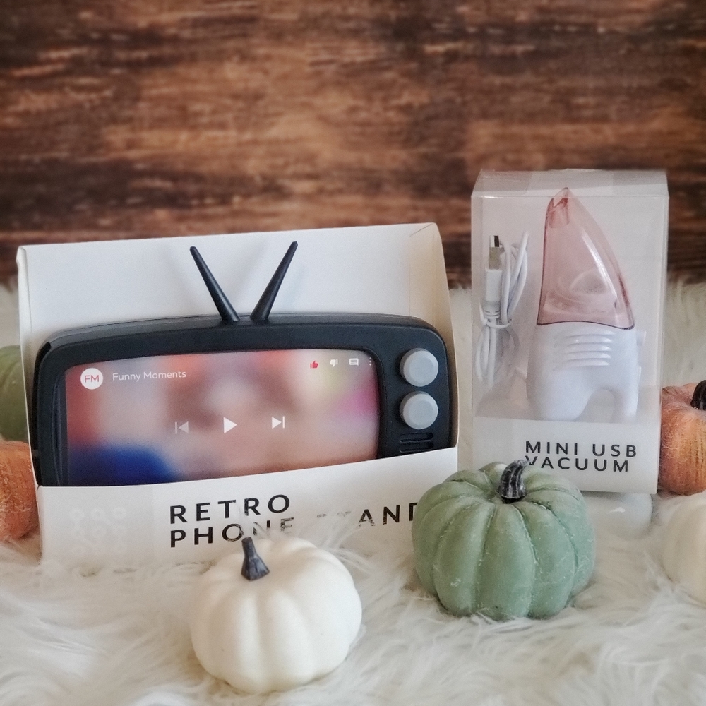Phone stand